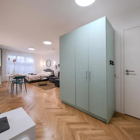 Urban Hideaway Apartment