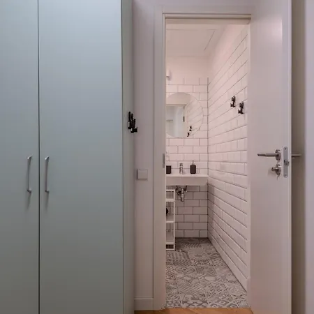 Apartment Urban Hideaway *