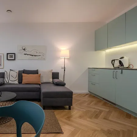 Apartment Urban Hideaway *